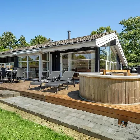 With Fireplace 11 펜션